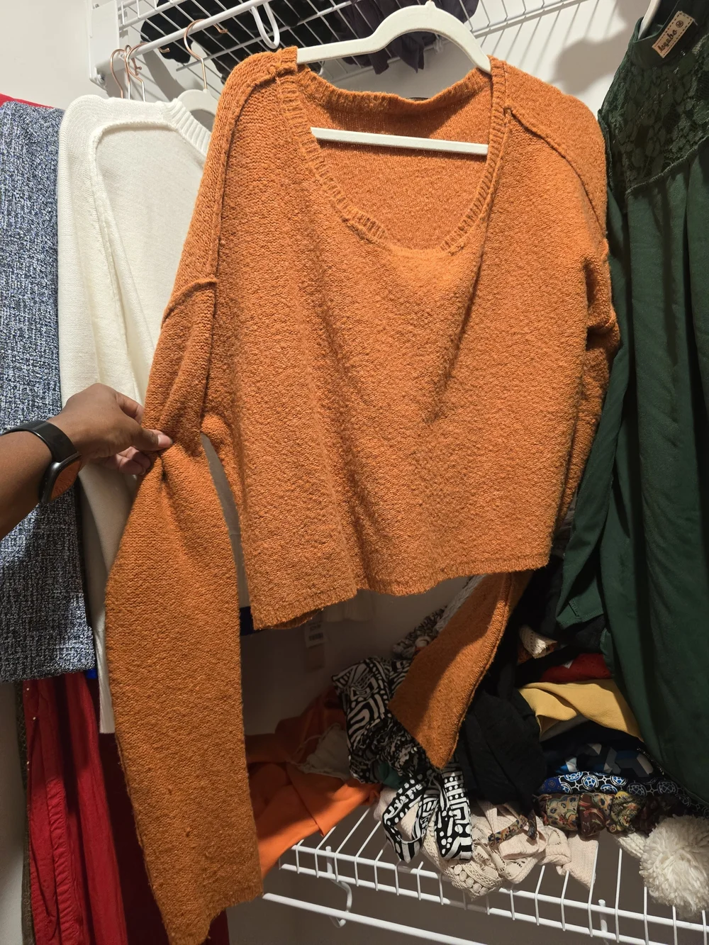 BCBG soft cropped